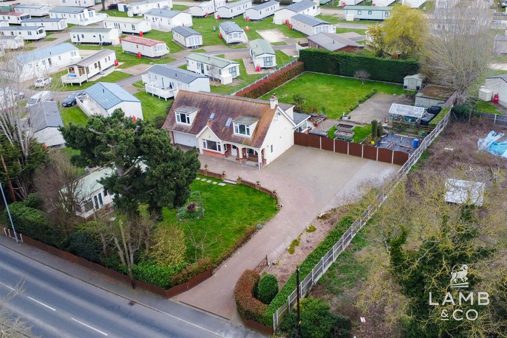 Property photo 2 of 40 Dji_0475.Jpeg