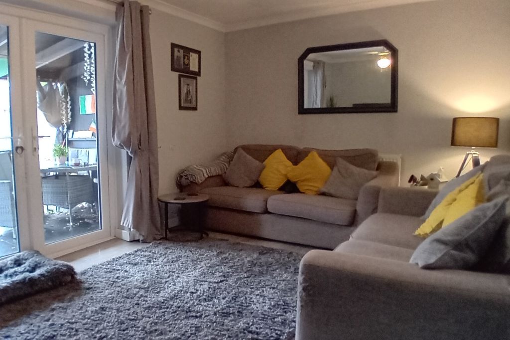 Property photo 2 of 10 20251009_133303