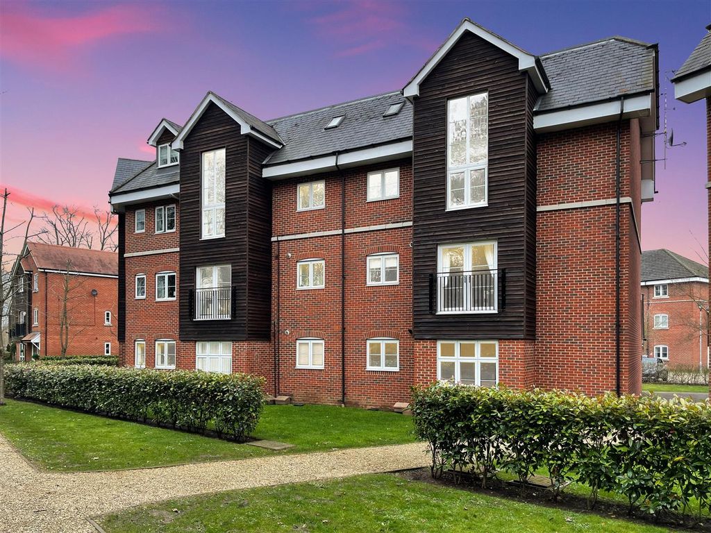 Property photo 1 of 12 A3Ca443F6E32d7F457Be6d10c9B57E1436591A68 (1).Jpg