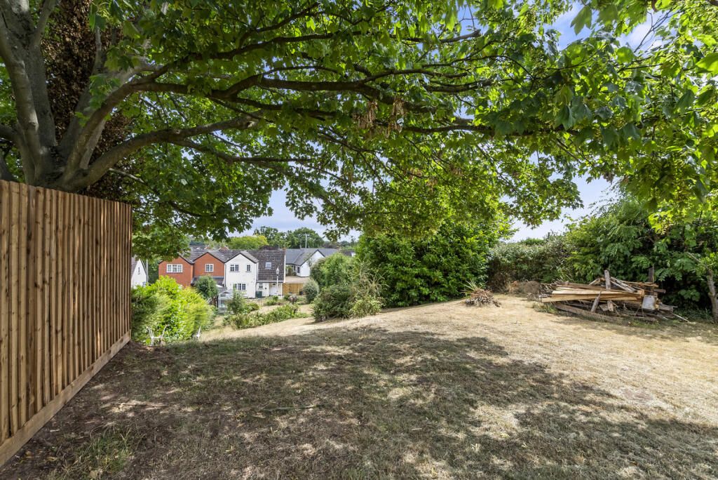 Property photo 2 of 24