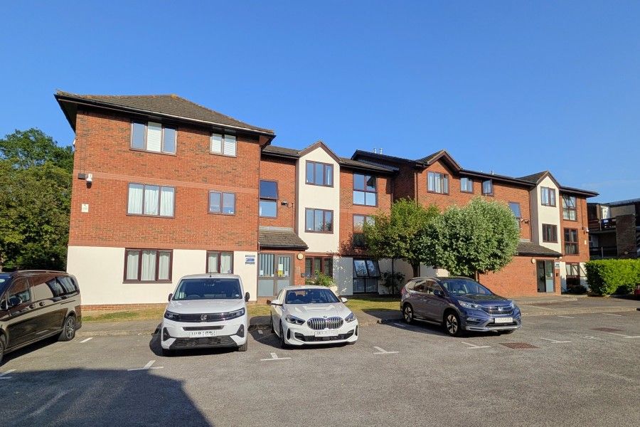 Property photo 1 of 6