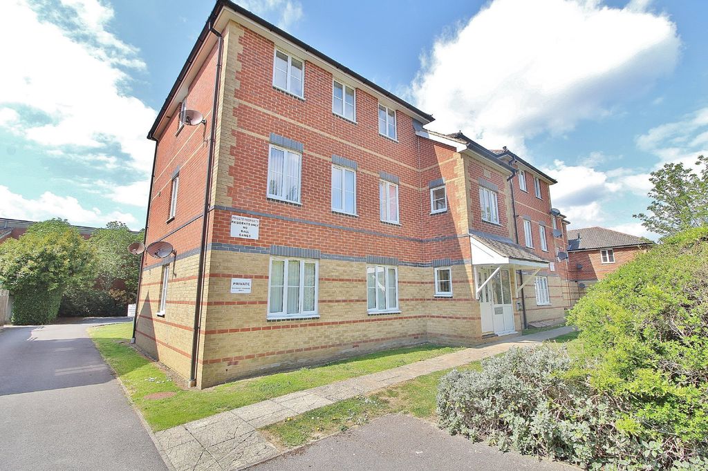 Property photo 1 of 11