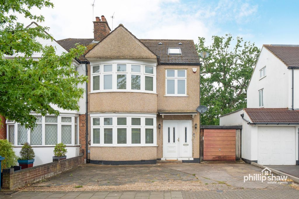 Property photo 1 of 14