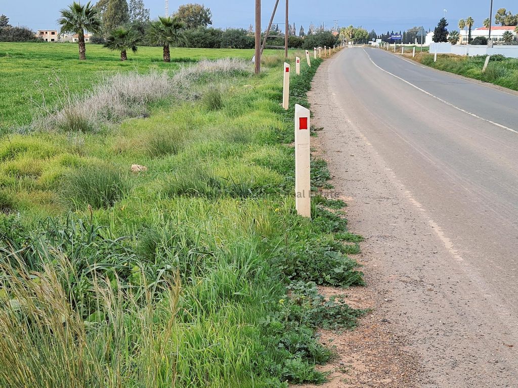 Property photo 2 of 3