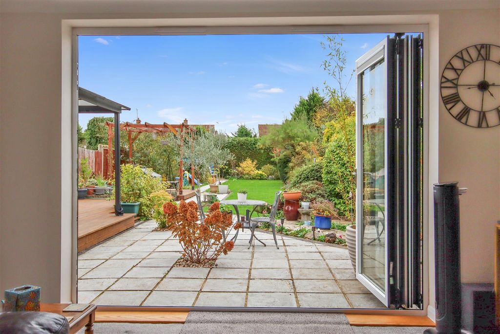 Property photo 3 of 26 Img_9619.Jpg