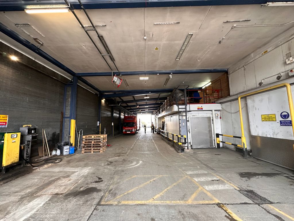 Property photo 3 of 5