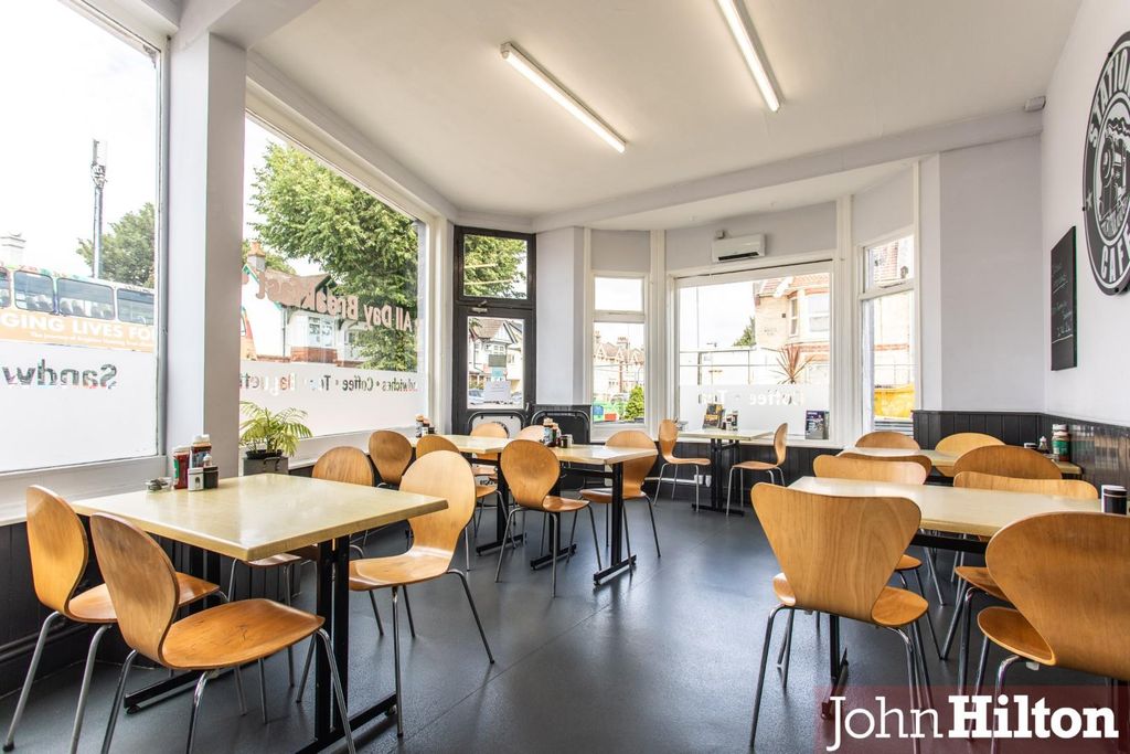 Property photo 2 of 23 Portland Road11.Jpg