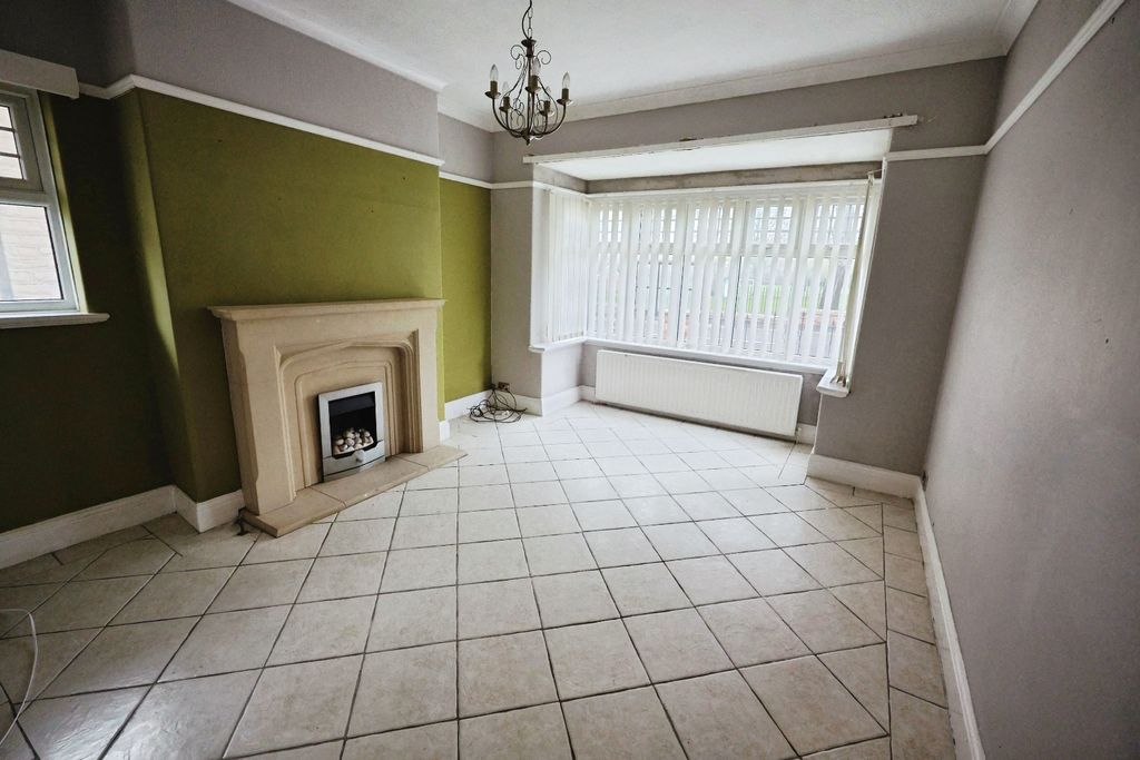 Property photo 3 of 19 Pbox-Img.Jpg