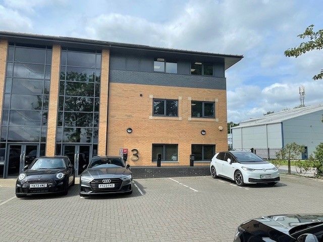 Property photo 1 of 8