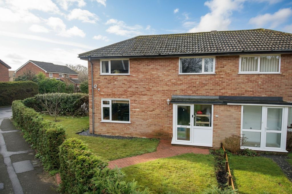 Property photo 1 of 27