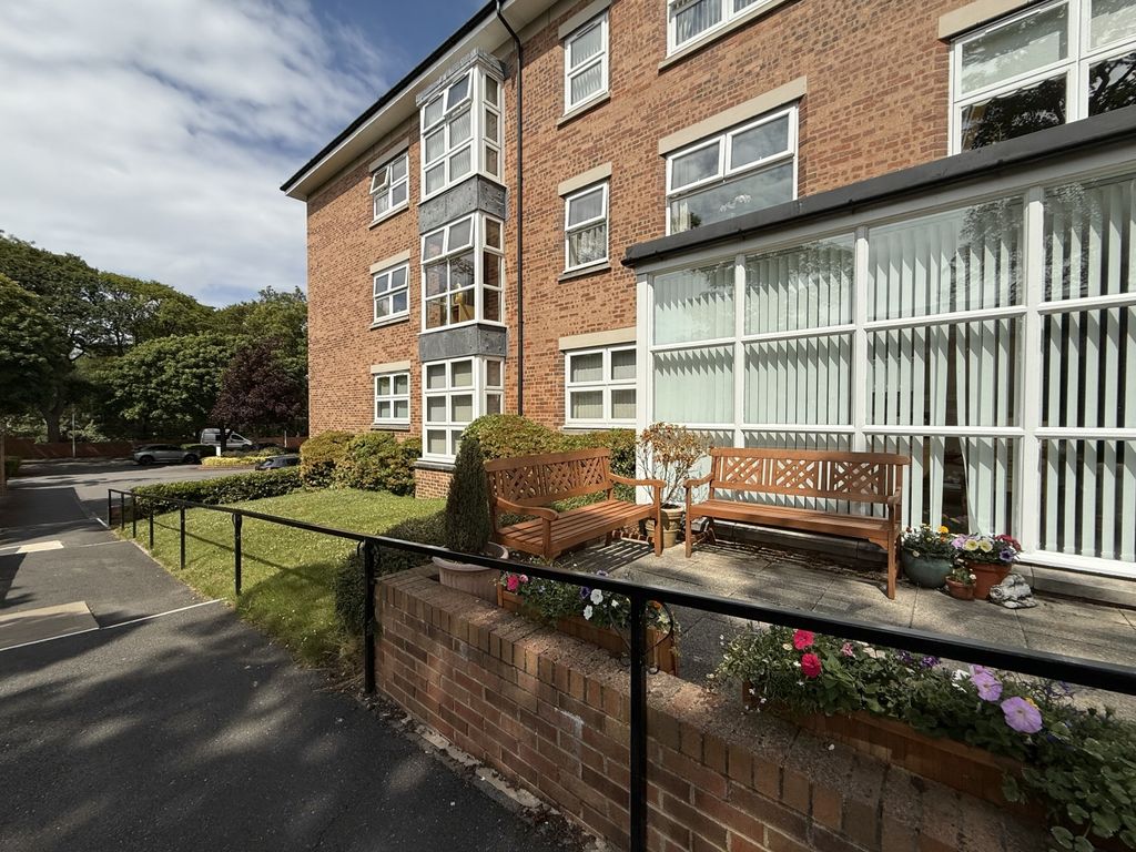 Property photo 2 of 14 Img_5945
