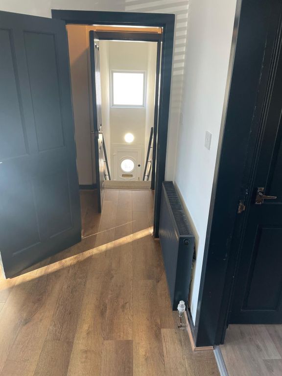 Property photo 2 of 9 2