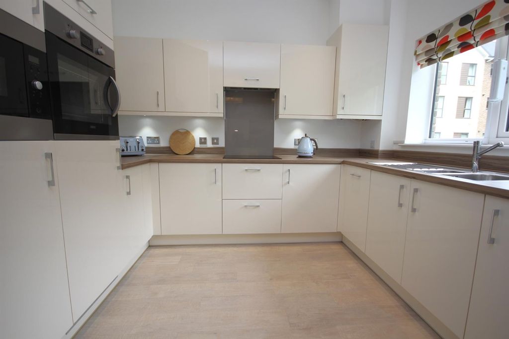 Property photo 3 of 14 Img_2604.Jpg