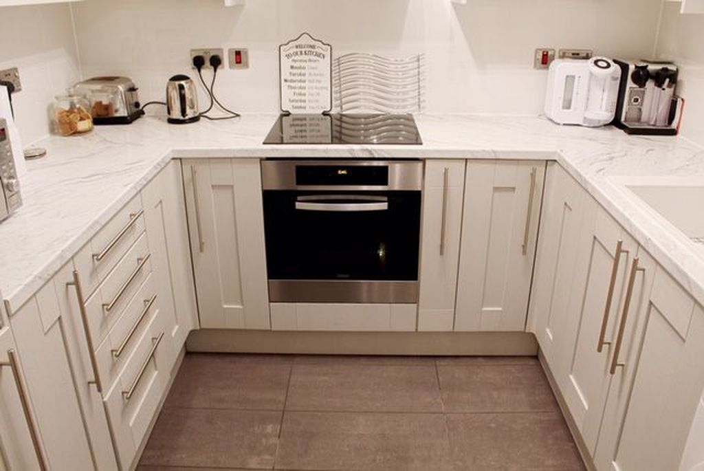 Property photo 1 of 7 Photo 12