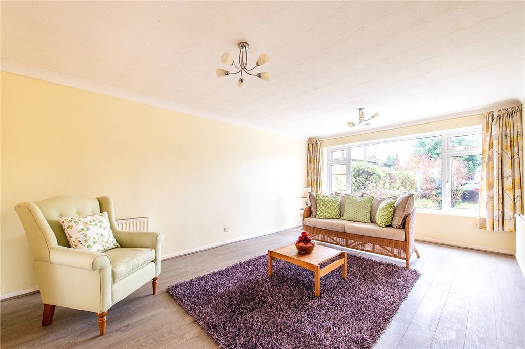 Property photo 3 of 38 Picture No. 08