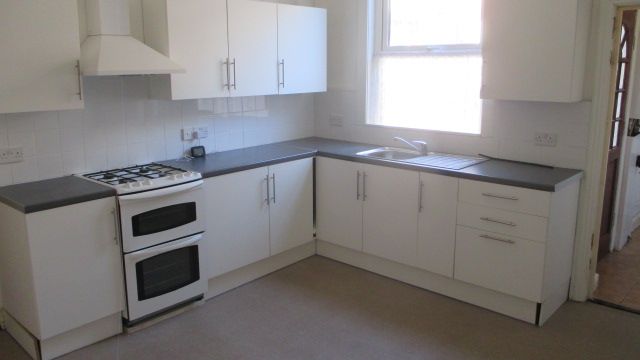 Property photo 2 of 7 Front Description 2