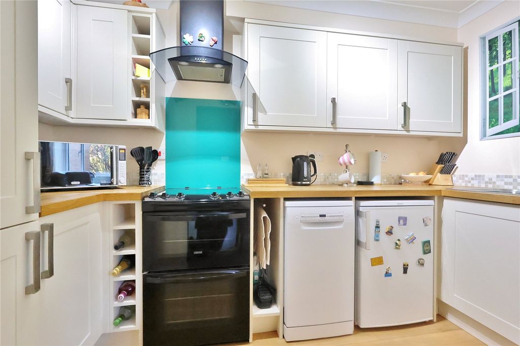 Property photo 2 of 11 Picture 2