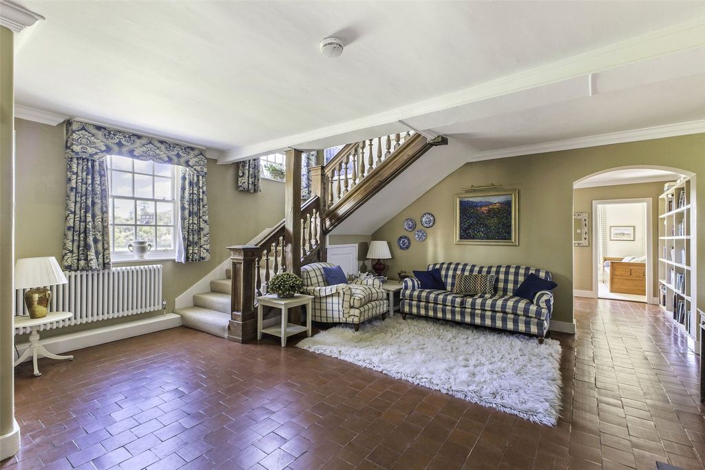 Property photo 3 of 17 Reception Hall