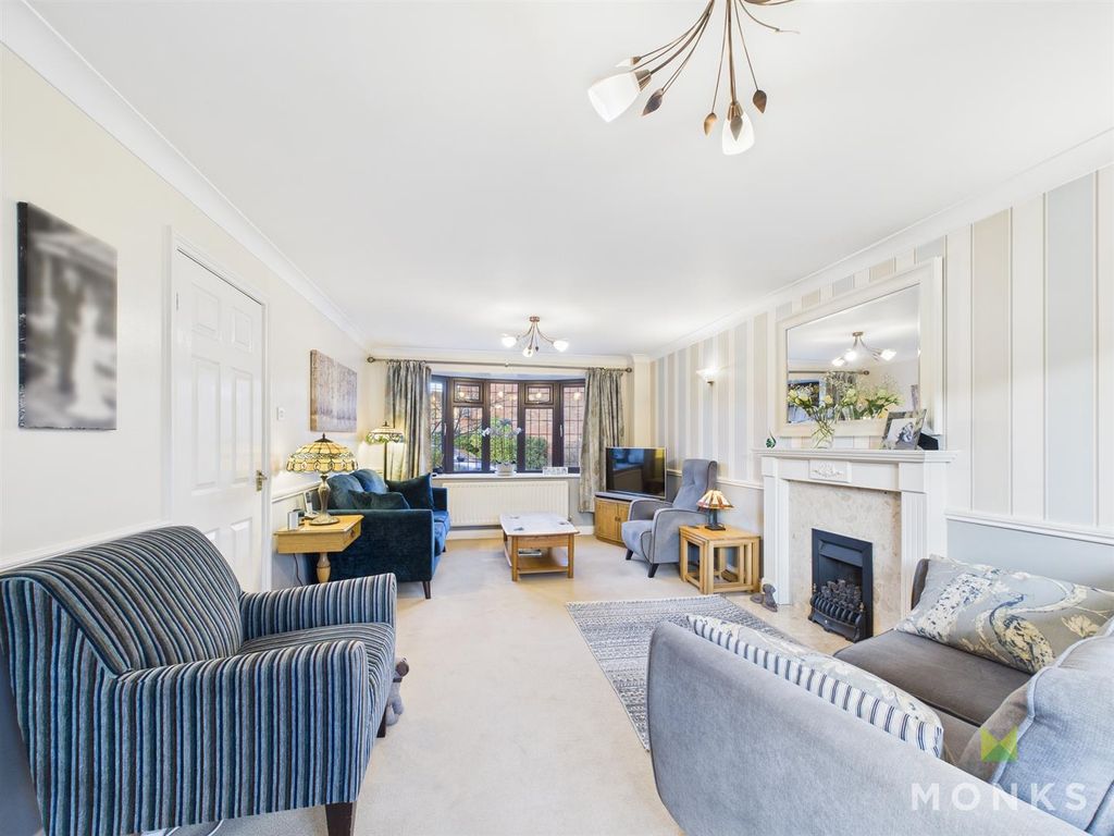 Property photo 2 of 25 Cam01520G0-Pr0317-Still012.Jpg