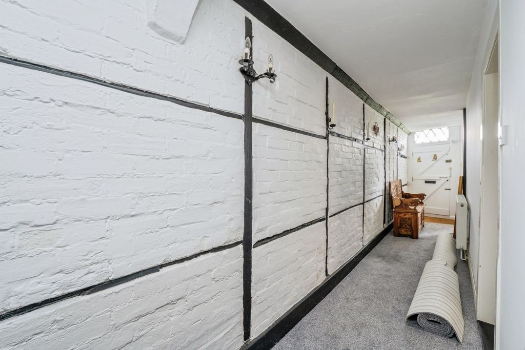Property photo 2 of 17 Pbox-Img.Jpg