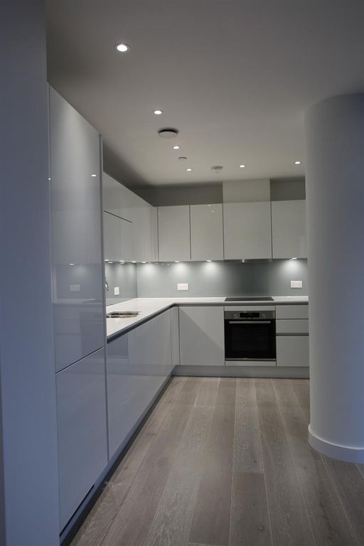 Property photo 3 of 9 Kitchen11.Jpg