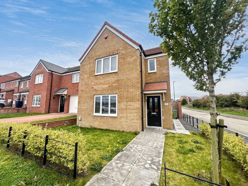 Property photo 1 of 23