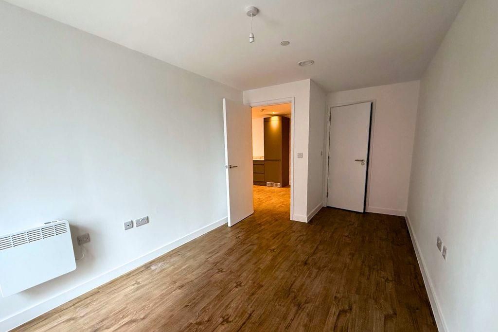 Property photo 2 of 21 Phoenix, Leeds - 15.Jpg