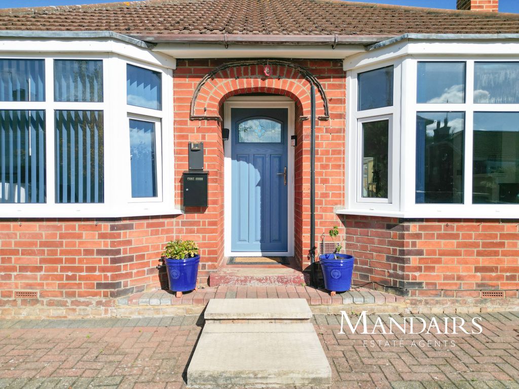 Property photo 2 of 29