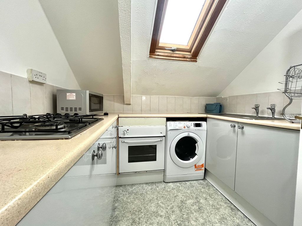 Property photo 2 of 5 42d37556-16Af-472d-A0E5-d21bae6Faa9A