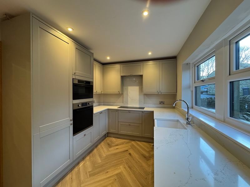 Property photo 3 of 30 Photo 31