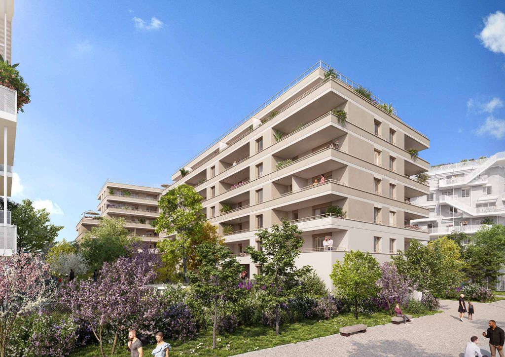 Property photo 3 of 6