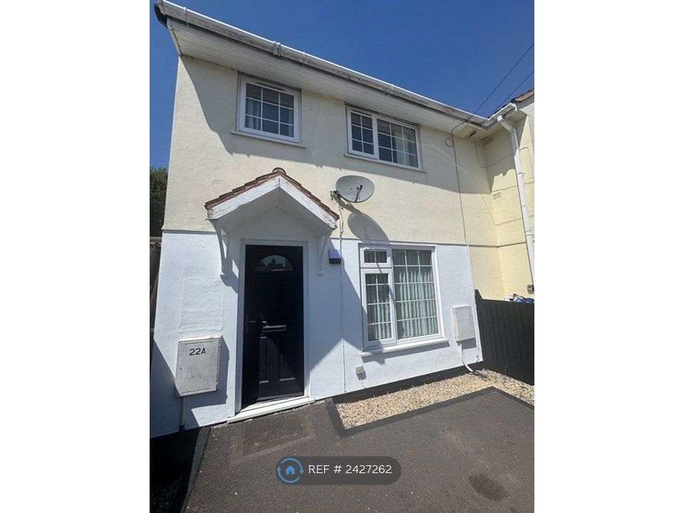 Property photo 2 of 35