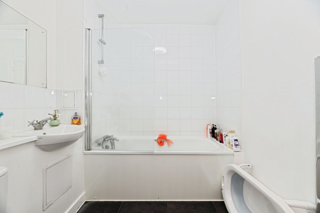 Property photo 1 of 15 Pbox-Img.Jpg
