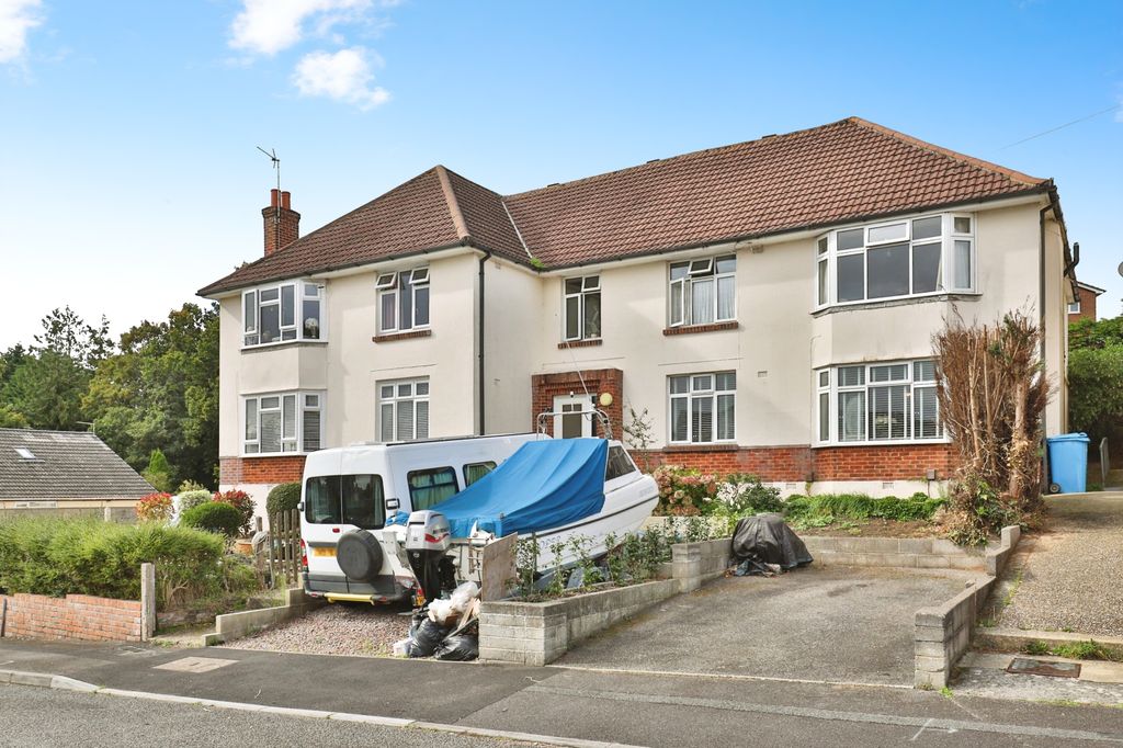 Property photo 1 of 20