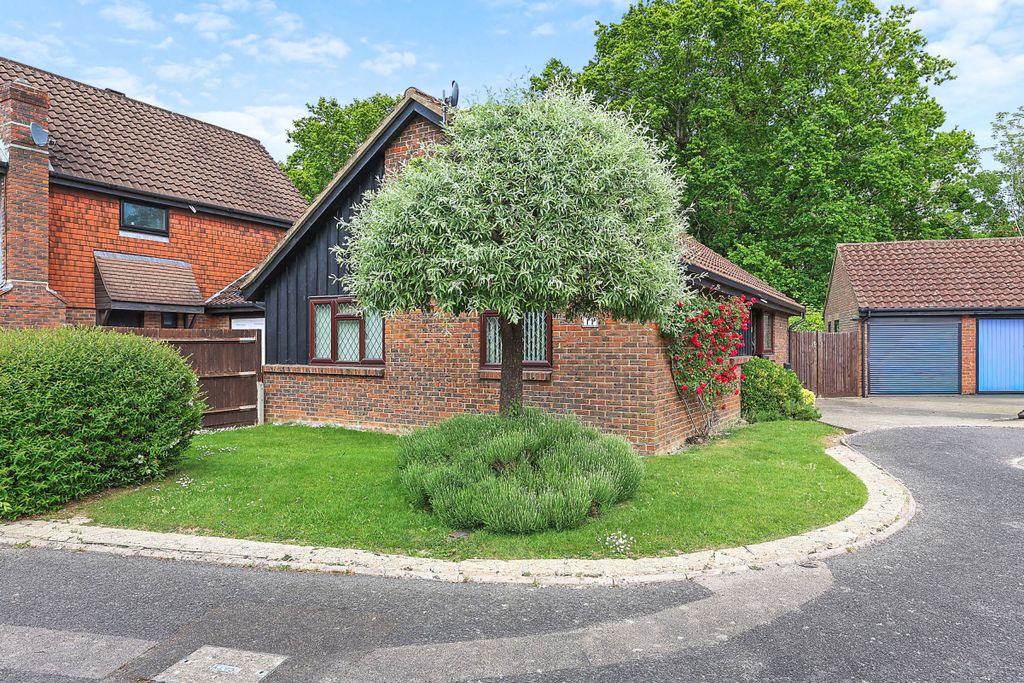 Property photo 1 of 9 Picture No. 01