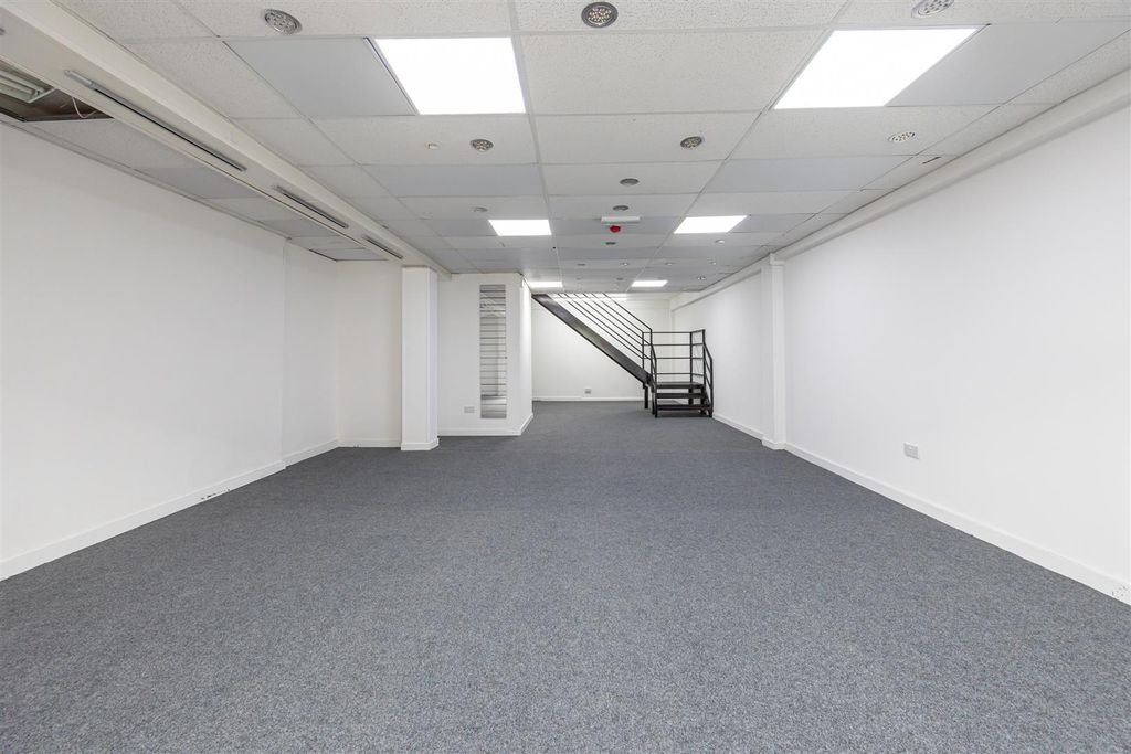 Property photo 3 of 14 3.Jpg