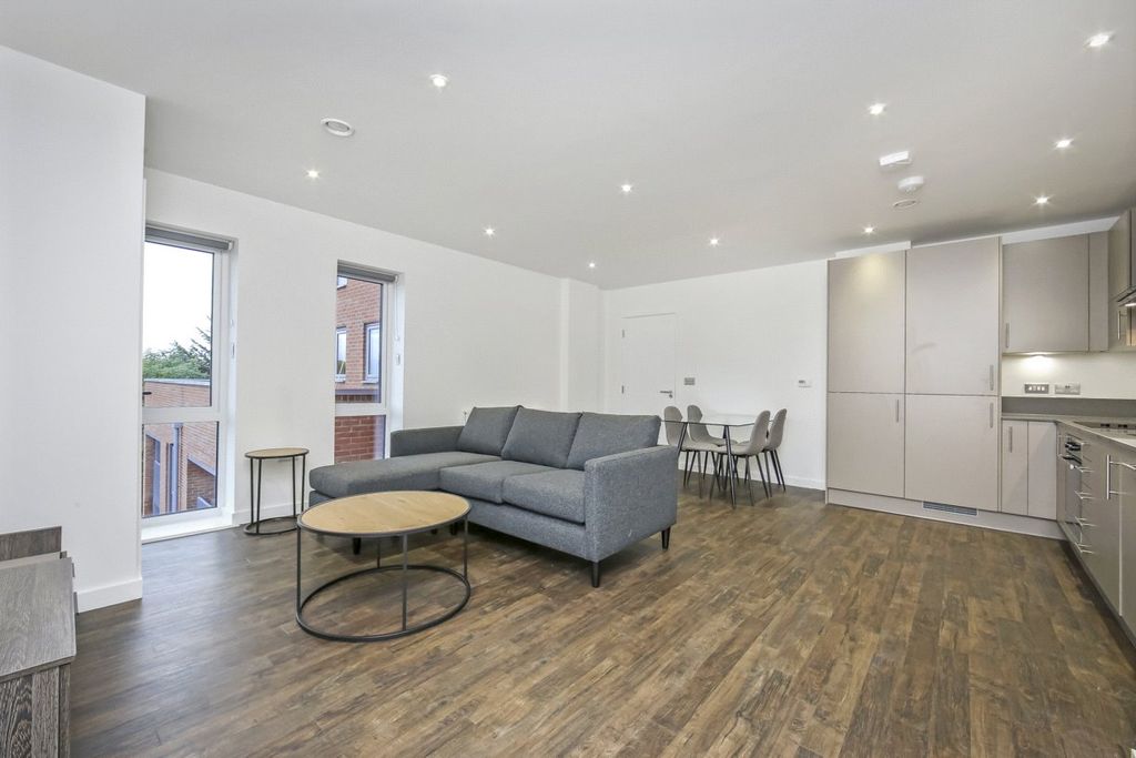 Property photo 1 of 11 Picture No. 02