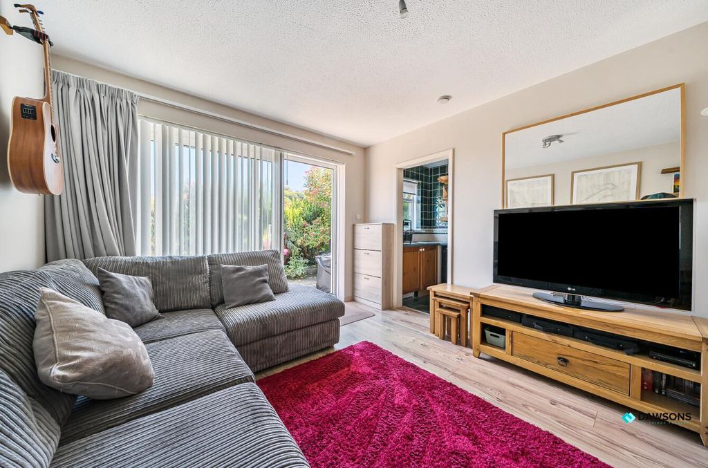 Property photo 2 of 23 038185F1-c11d-4652-Becf-F58d4B1Fc17B.Jpg