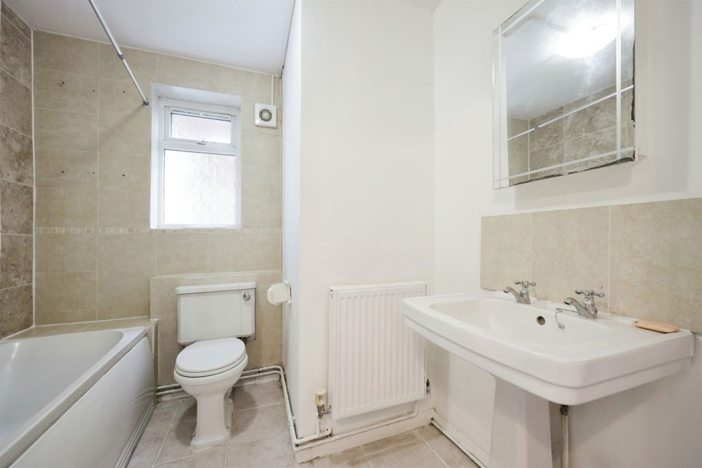 Property photo 3 of 6 View