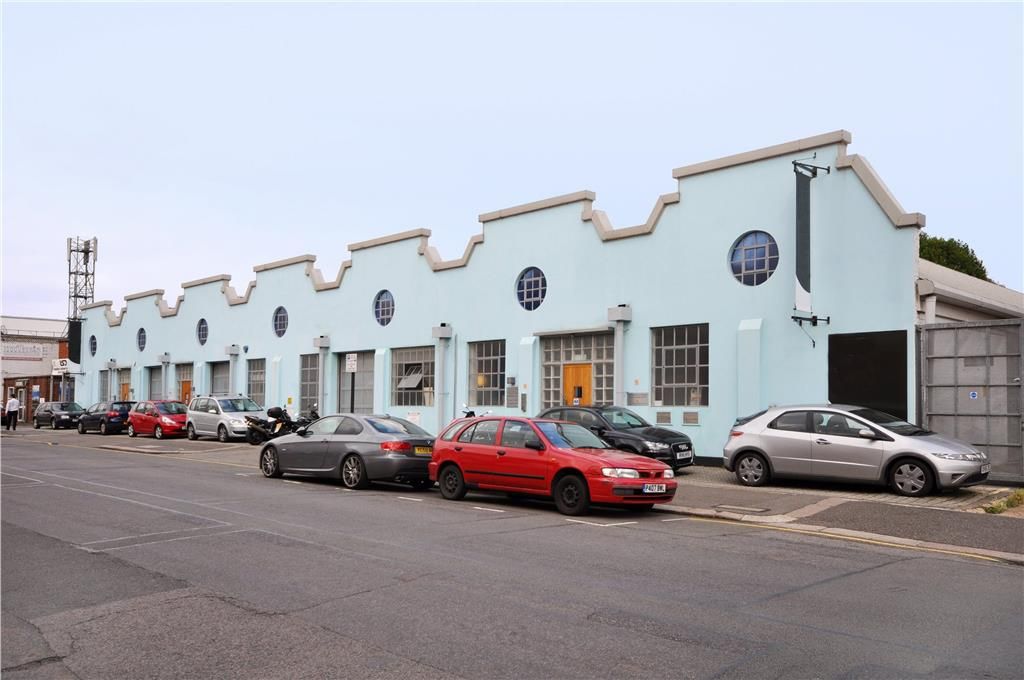 Property photo 1 of 12 Serviced Office To Rent In Power Road, Chiswick, W