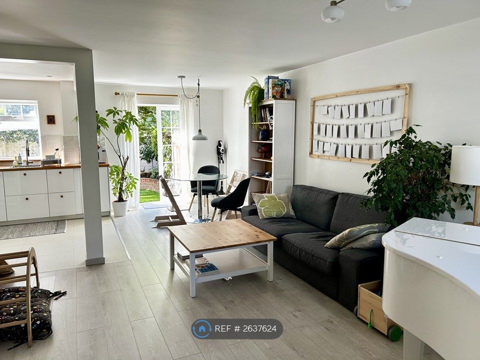 Property photo 1 of 21 Ground Floor