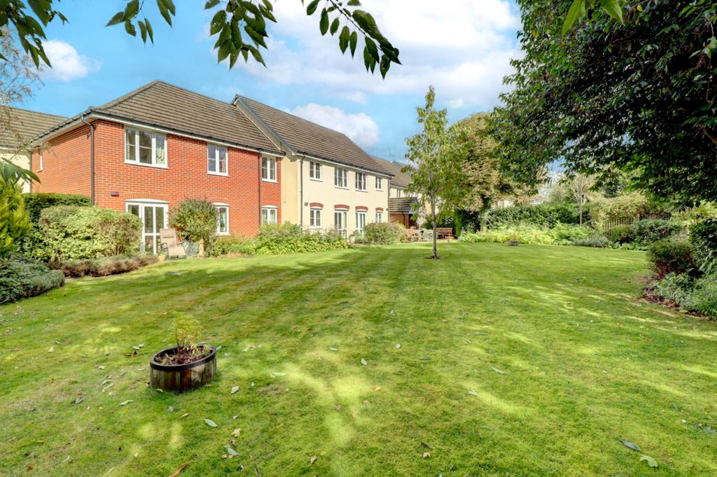 Property photo 1 of 13 Picture No. 12