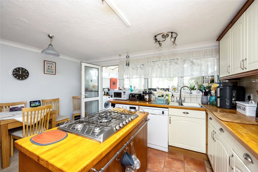 Property photo 2 of 14 Picture No. 09