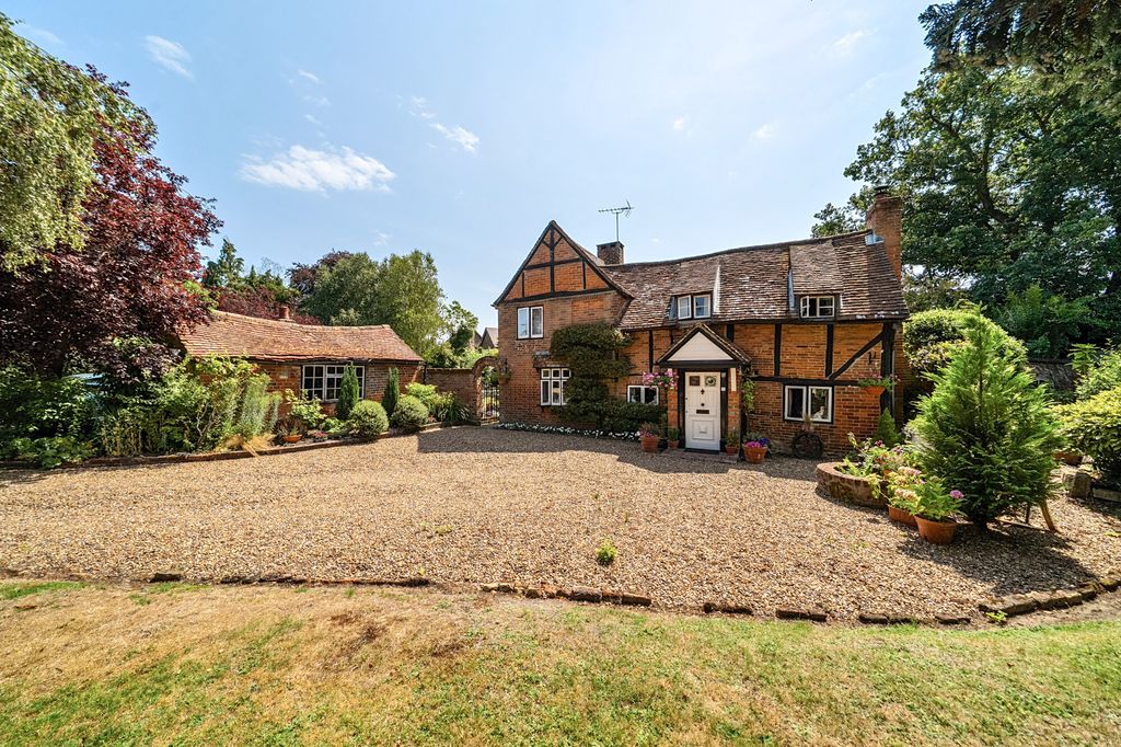 Property photo 1 of 16