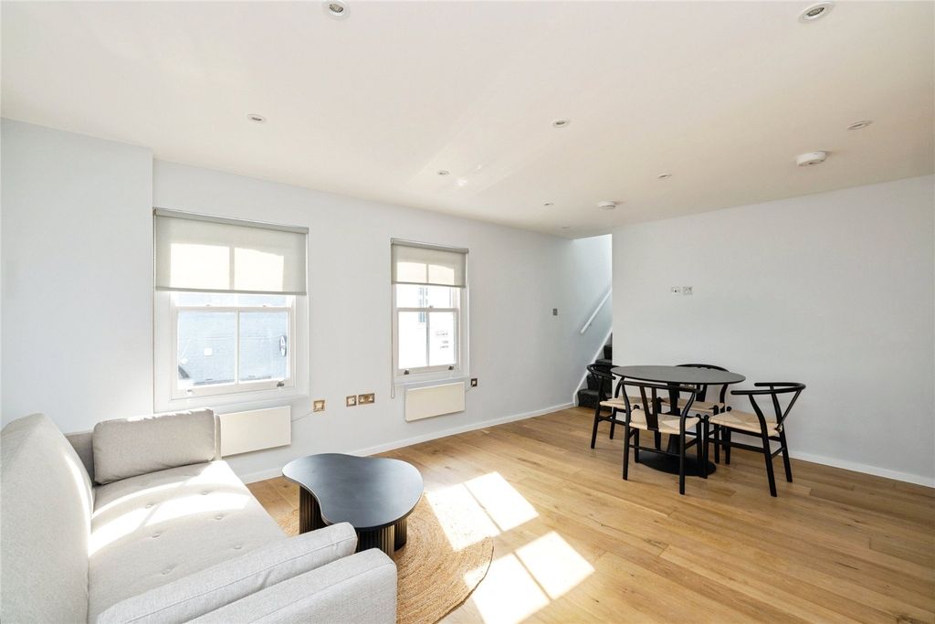 Property photo 1 of 21 Reception Room