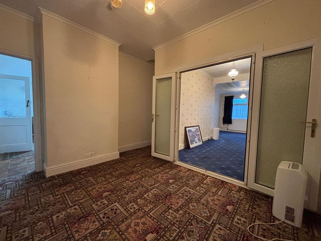 Property photo 3 of 20 Img-20251201-Wa0007.Jpg