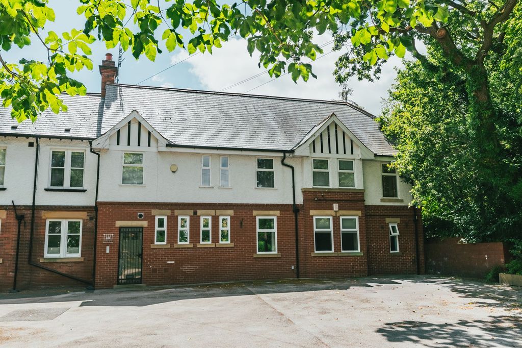 Property photo 1 of 29