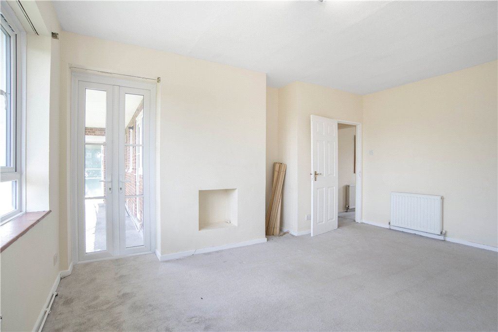 Property photo 3 of 11 Reception Room