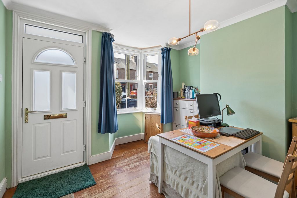 Property photo 2 of 15