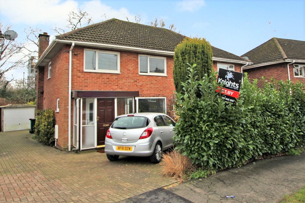 Property photo 1 of 19